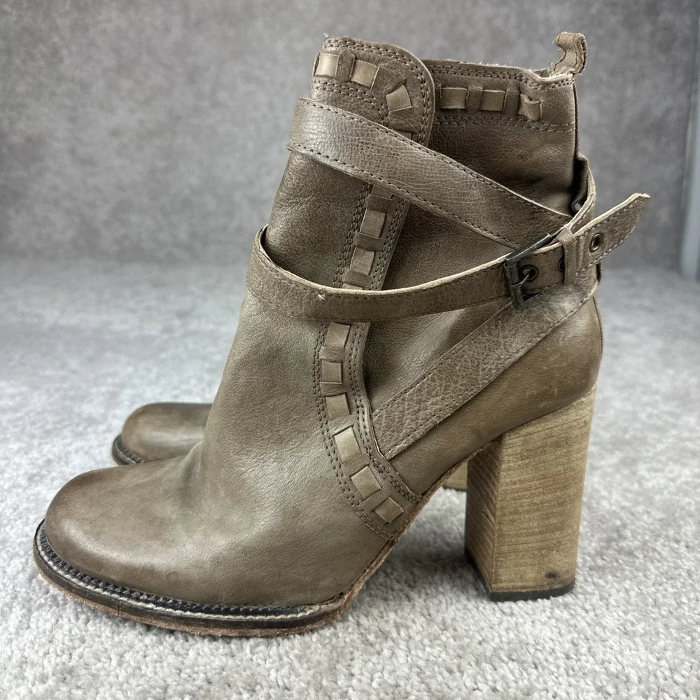 Free‎ People Heirloom Distressed Beige Tan Leather Boots Size 40 - US 9/9.5
